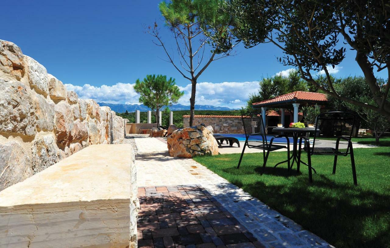 Villa Dabo โนวาลยา ภายนอก รูปภาพ